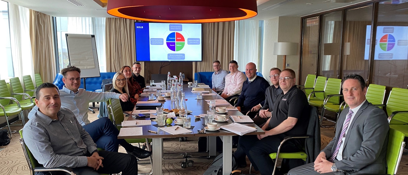 SALES EXEC APPRENTICES